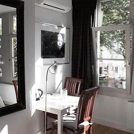 Privatunterkunft Velvetamsterdam *