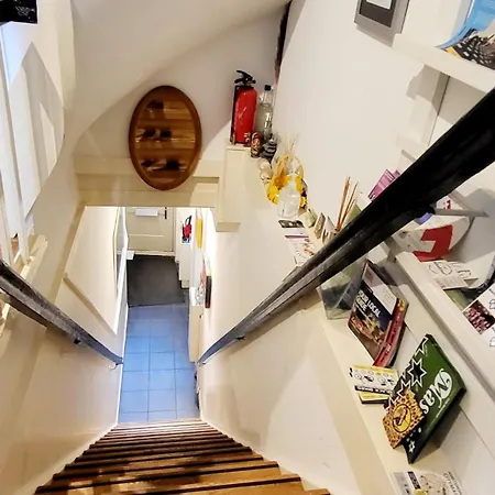 בית אירוח Velvetamsterdam *