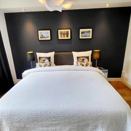 Velvetamsterdam * אמסטרדם